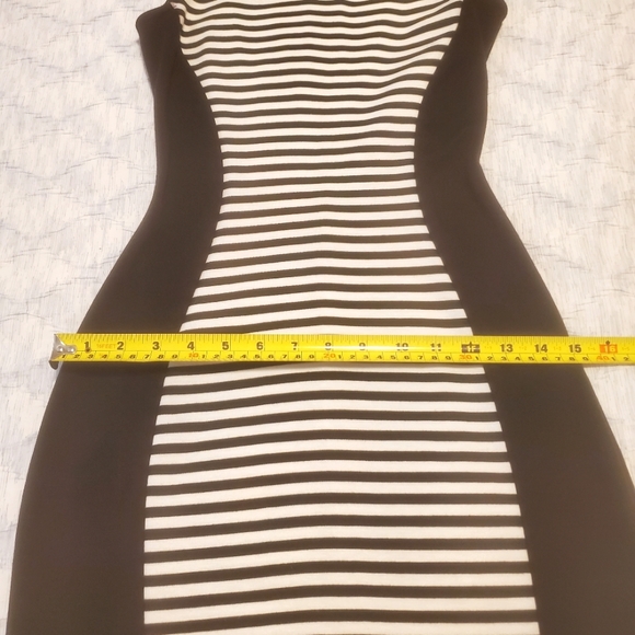 Dress - Picture 6 of 12